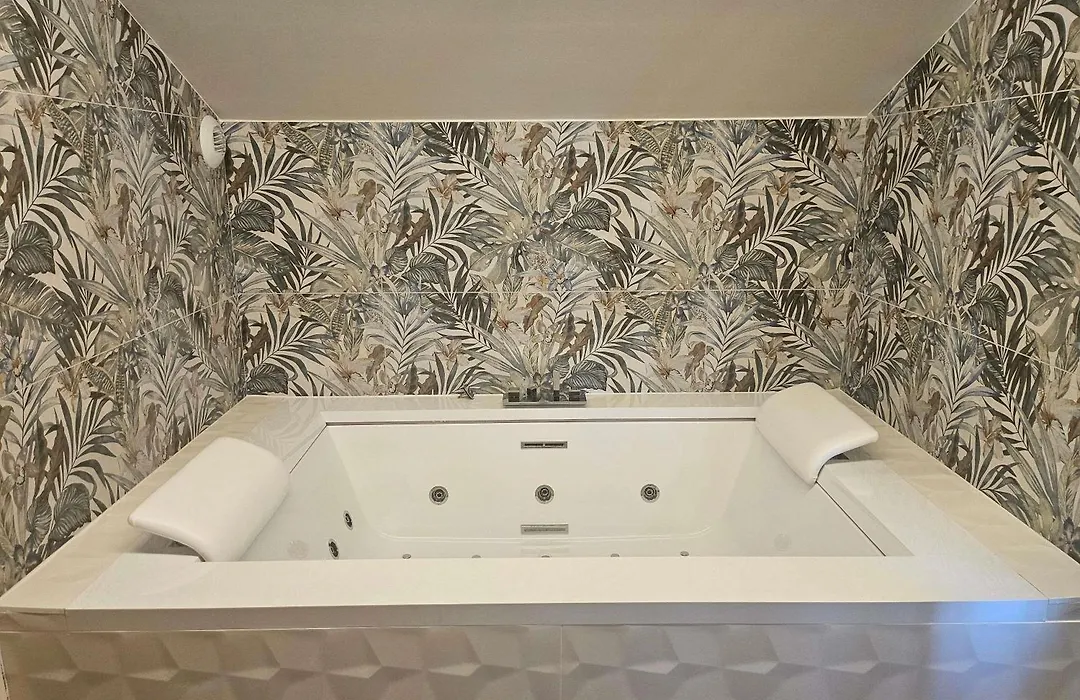 Mercure Albi Rives du Tarn-1